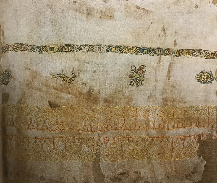 コプト織,魚鳥文絹綴織,10世紀〜12世紀『エジプト古代染織展 コプト織の世界』